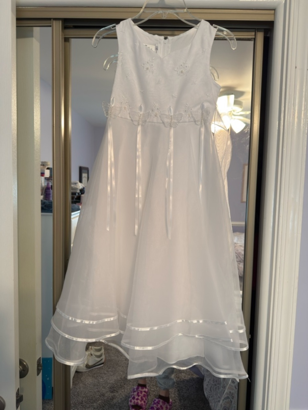 White Girls' Sleeveless Formal Dress with Ribbon Trim